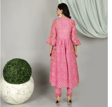 FUCHSIA PINK AFGHANI HAND PRINTS PURE COTTON SUIT WITH KOTA DORIA DUPATTA view 3
