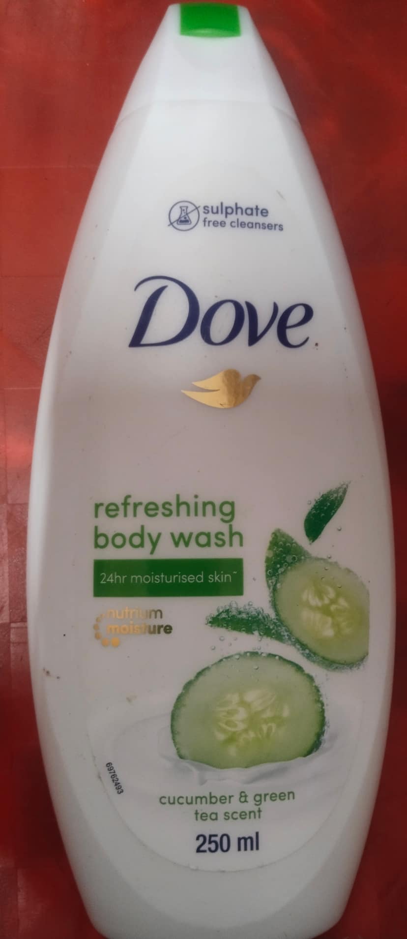 Dove Refreshing Body wash Sucumber & green 250 ml