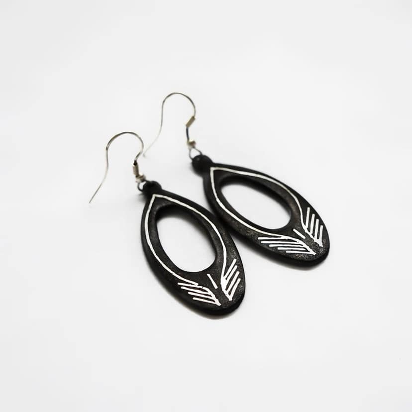 Bidri Work Ear Ring Tarkashi Medium (1SMTEARKA00536)