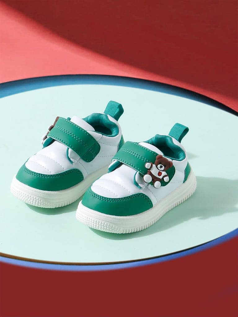 COZY Comfortable & LightWeight Lace-Free Sneakers - Green (Unisex)