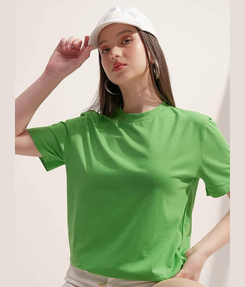 Tokyo Talkies Women Cotton Blend Regular Fit Round Neck T-Shirt ( Green )