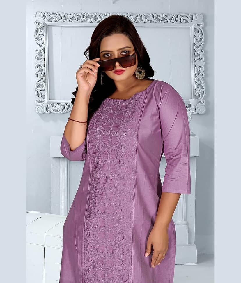 RIAANA Women Chanderi Embroidered Straight Kurti ( Purple ) view 2
