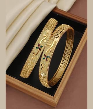 Shivay Fashion Gold Bangle Set ( Pack of 1 )