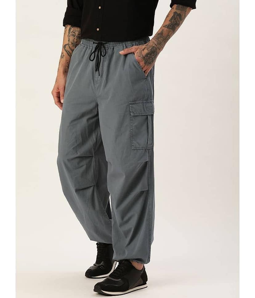 Bene Kleed Unisex Parachute Fit Cotton Cargos Trousers view 3