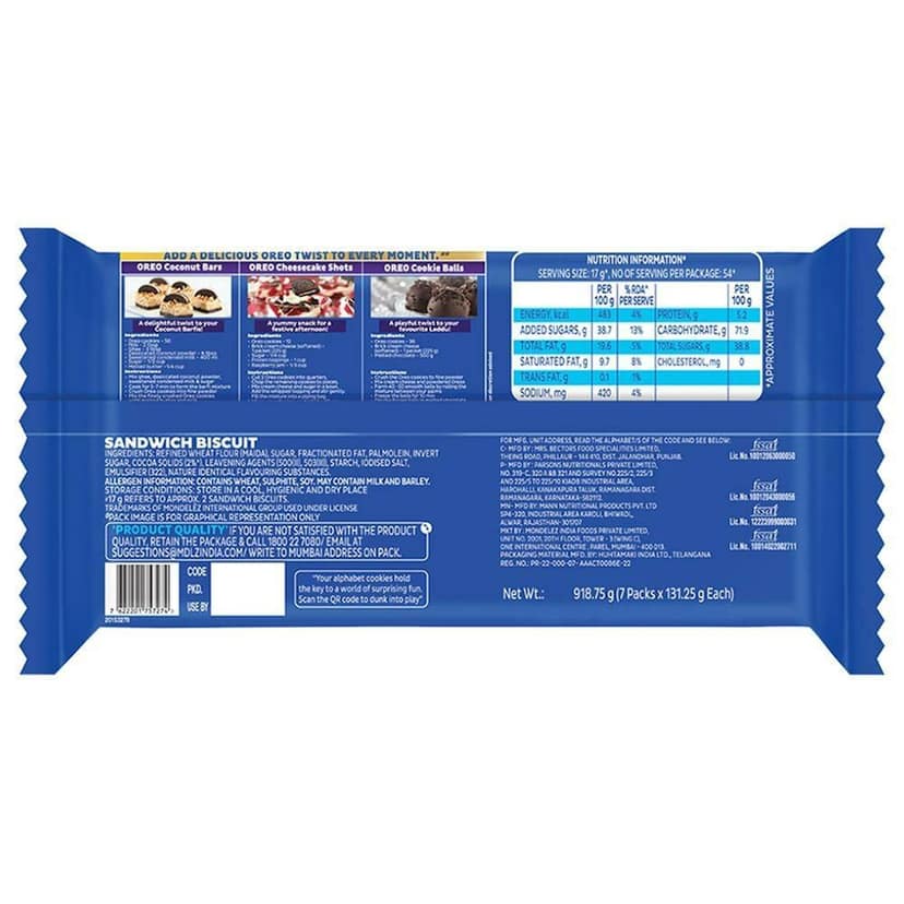 Cadbury Oreo Original Chocolatey Sandwich Biscuits 918.75 g view 2