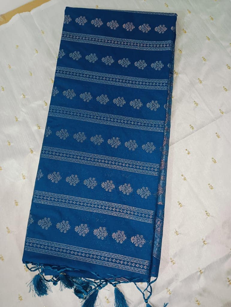 Banaras Silk view 3