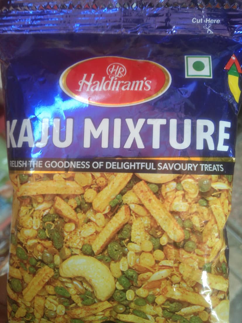 Haldiram kaju mixture 23g