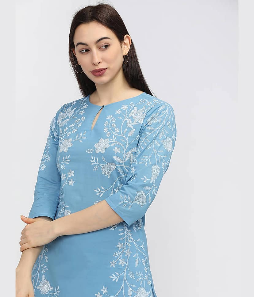 Vishudh Women Cotton Printed Straight Kurti ( Blue ) view 2