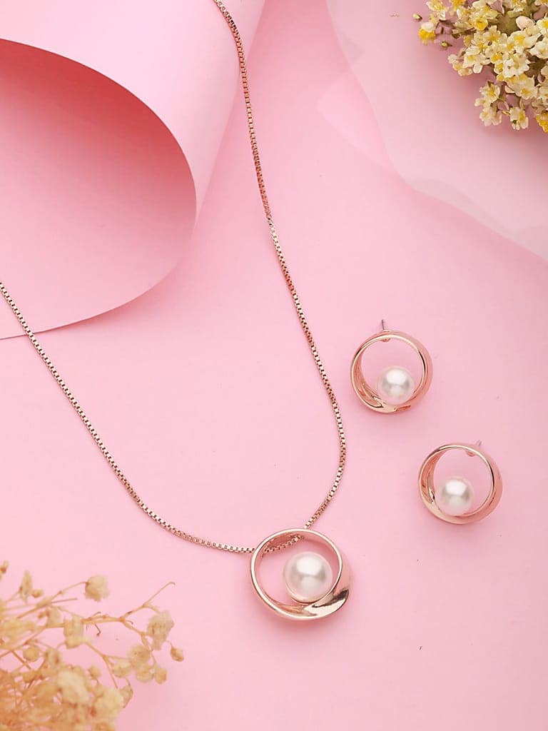 Anti-Tarnish Rose Gold Plated Pearl Beaded Minimal Galaxy Locket Jewellery Set view 3