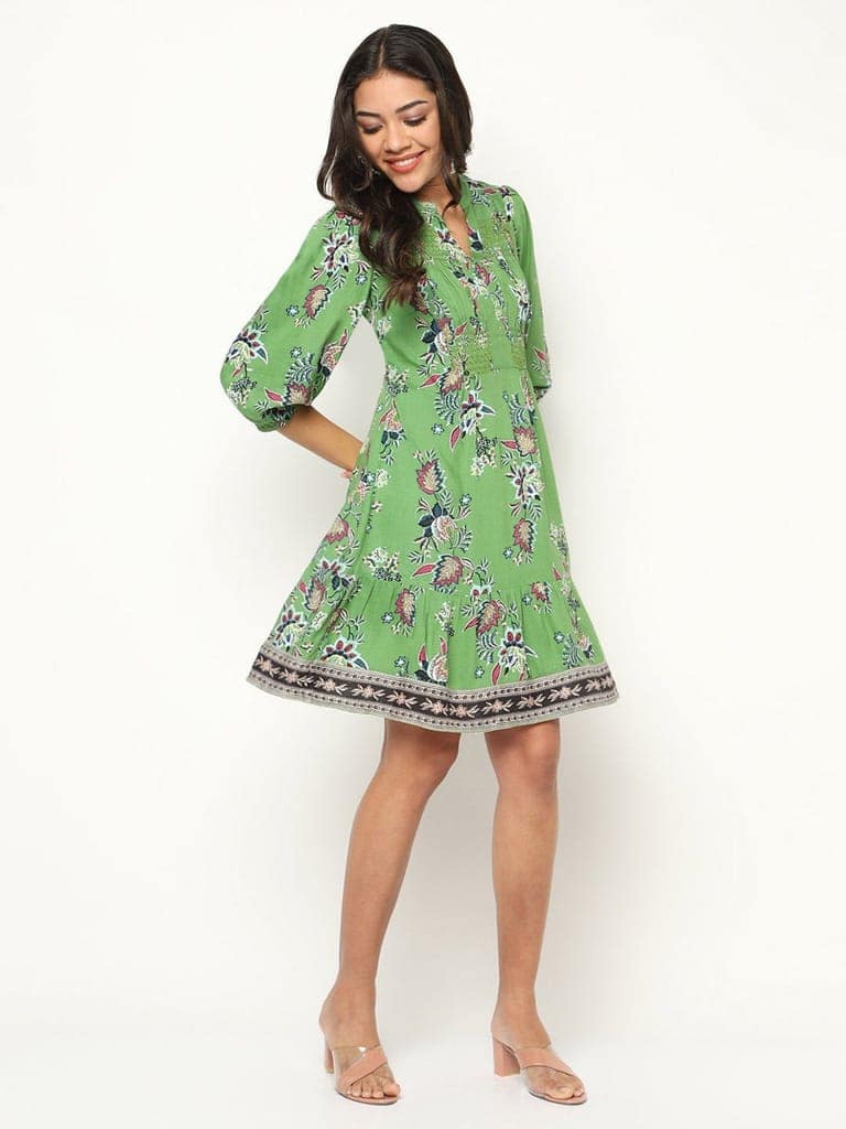 Green Printed Flared Dress view 4