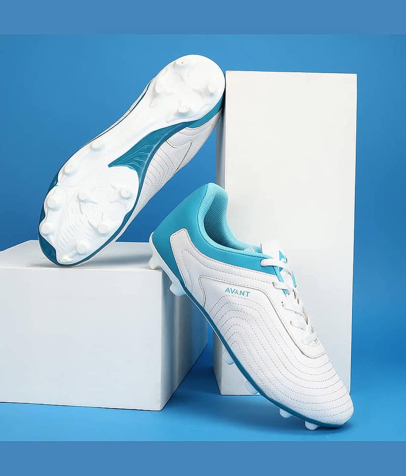 Avant TurboKick White Football Shoes view 5