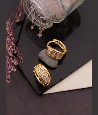 Shivay Fashion Gold Bali Earrings ( Pack of 1 )