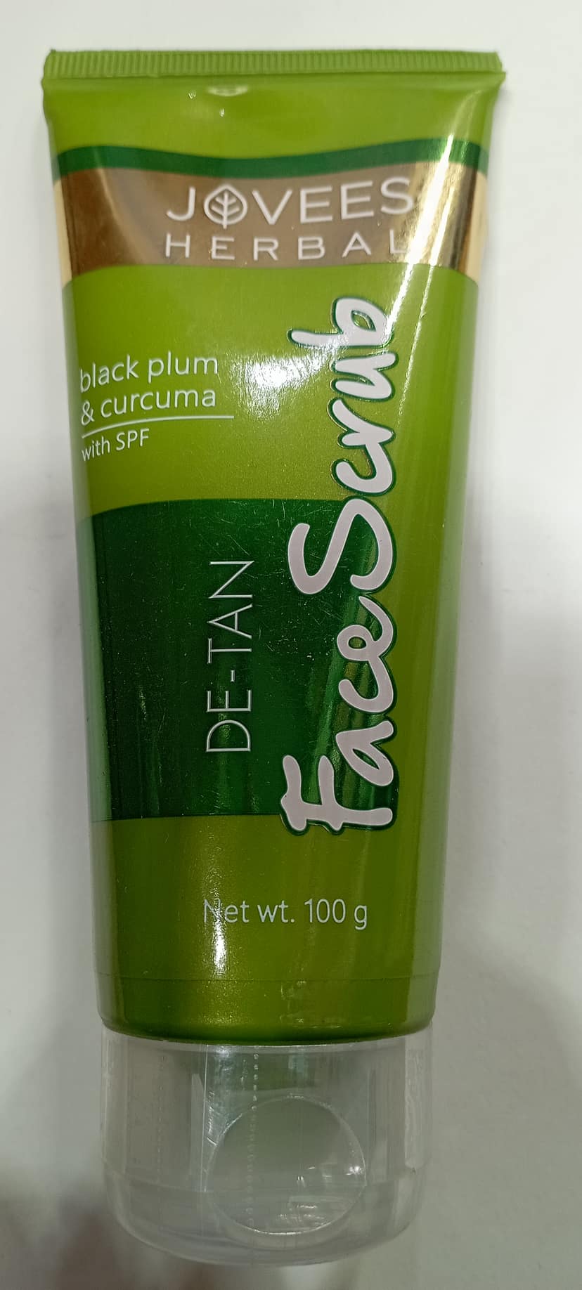 Jovees herbal black plum curcuma with spf detan face scrub 100 g