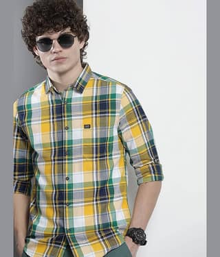 The Indian Garage Co Men Tartan Checked Cotton Casual Shirt