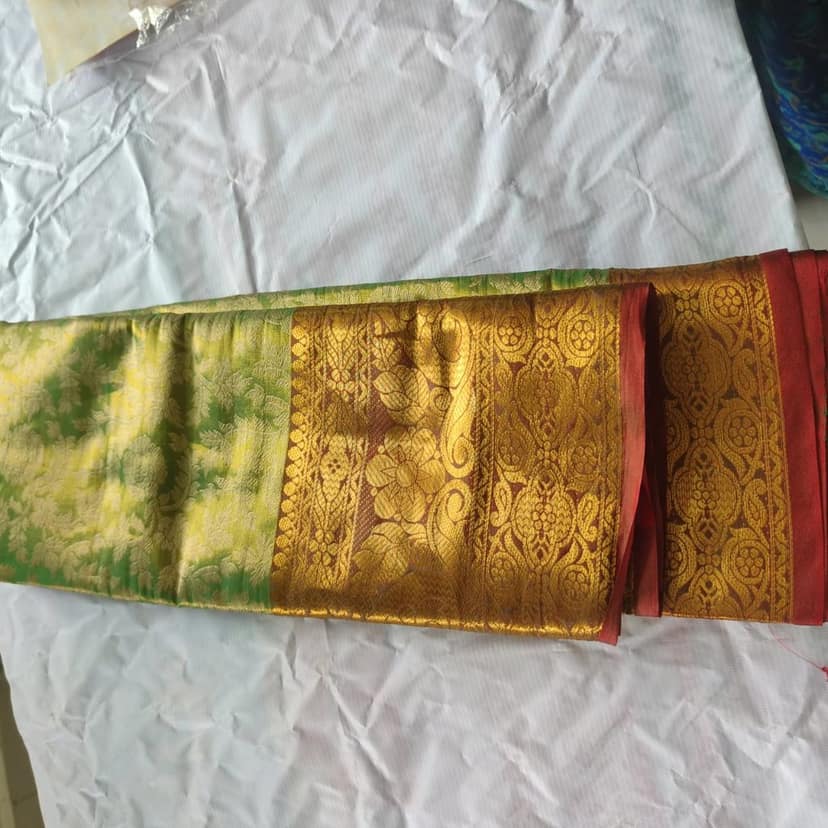 Green and gold zari woven Kanjivaram silk saree with blouse piece view 3
