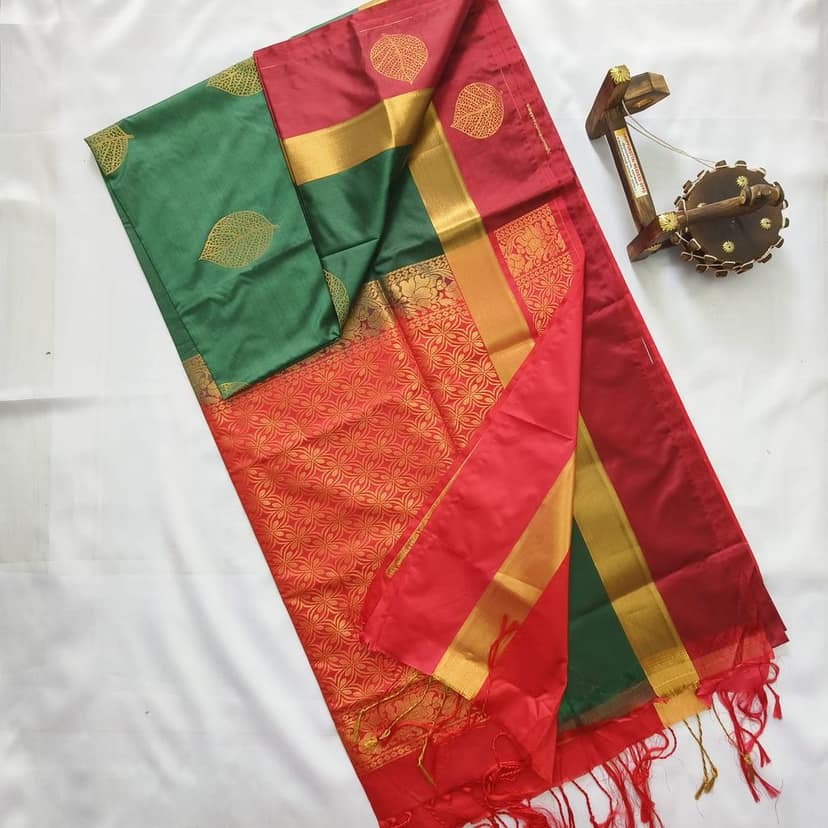 Pure Soft Silk Saree with Blouse view 3