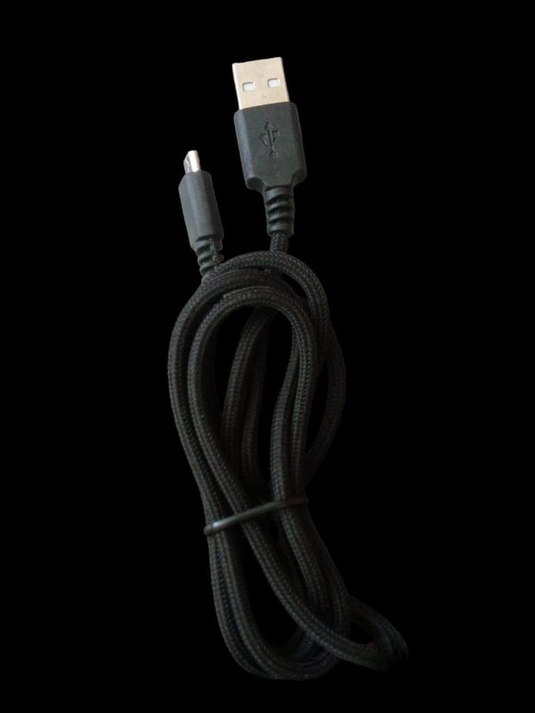 Micro USB Cables, 3 Amp, cloth shield,1 meter view 2