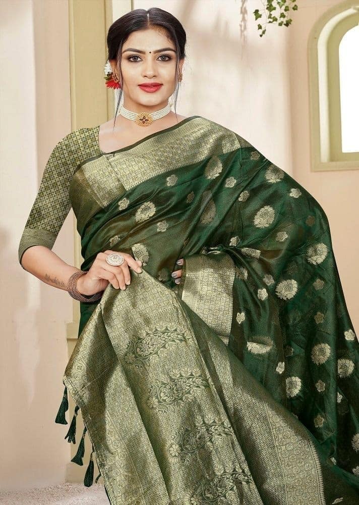 Woven Art Silk Saree in Dark Green view 2