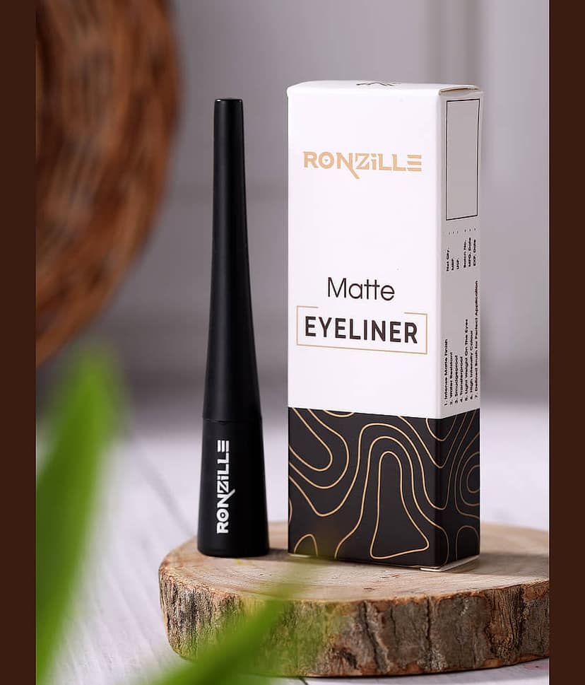 Ronzille Black Matte Eye Liner Liquid ( Pack of 1 )
