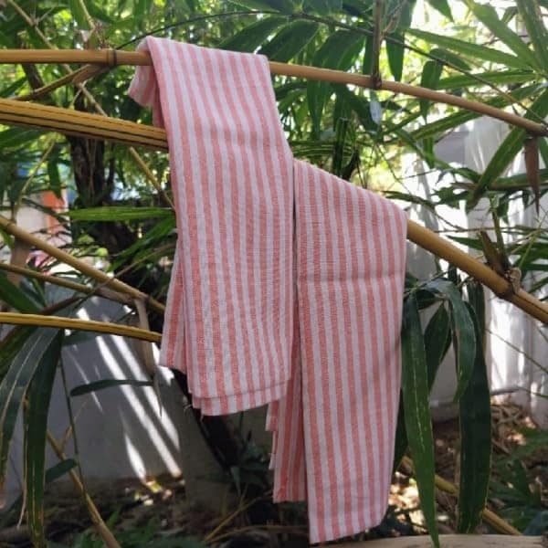 Alangrahaa Bamboo Hand Or Face Towel GSM 190 Ultra Soft Lightweight Quick Dry Highly Absorbent & UV Resistant Ideal for Bath Travel Gym Yoga & Outdoor Use (40x70cms) view 2