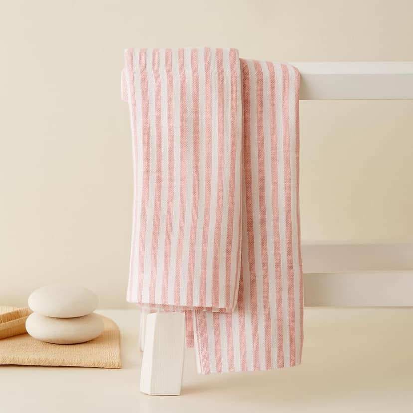 Alangrahaa Bamboo Hand Or Face Towel GSM 190 Ultra Soft Lightweight Quick Dry Highly Absorbent & UV Resistant Ideal for Bath Travel Gym Yoga & Outdoor Use (40x70cms) view 3