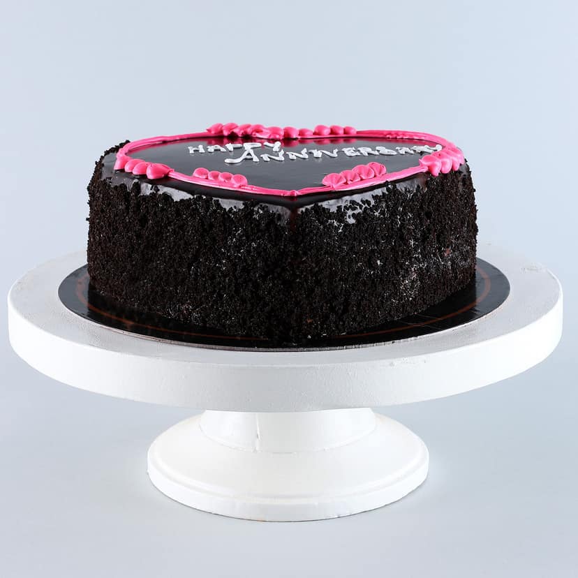 Happy Anniversary Heart Shaped Cake Half Kg view 3