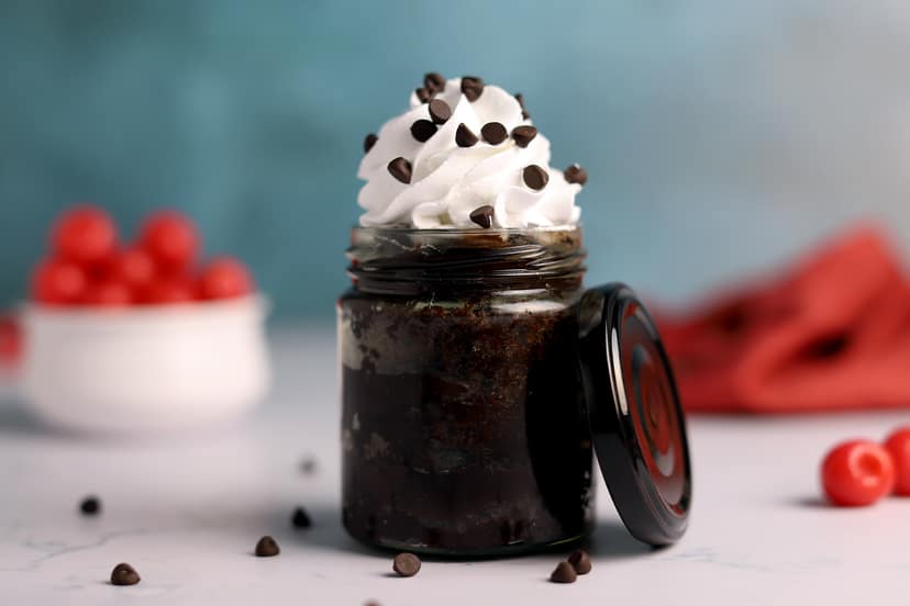 Chocolate chip jar cake