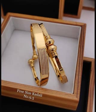 Shivay Fashion Gold Bangle Set ( Pack of 1 )