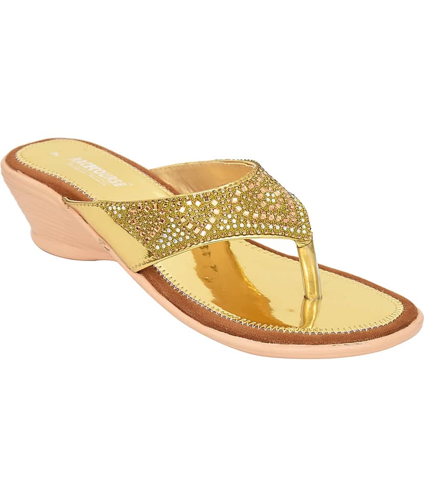 Racecourse - Gold Women's Slip On Heels