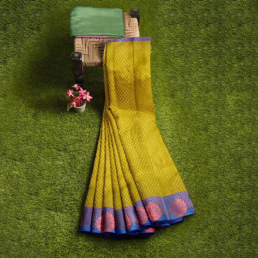 Yellow Green Color Soft Kora Muslin Saree with Unstitched Blouse view 7