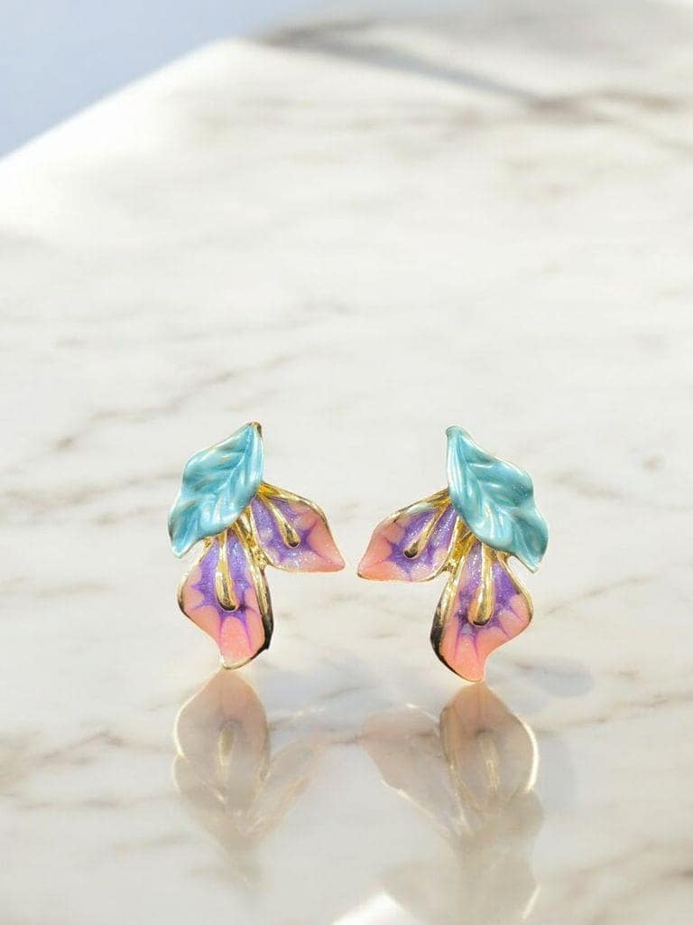Blooming Breeze - Floral Fusion By Amit Chauhan And Sons view 2