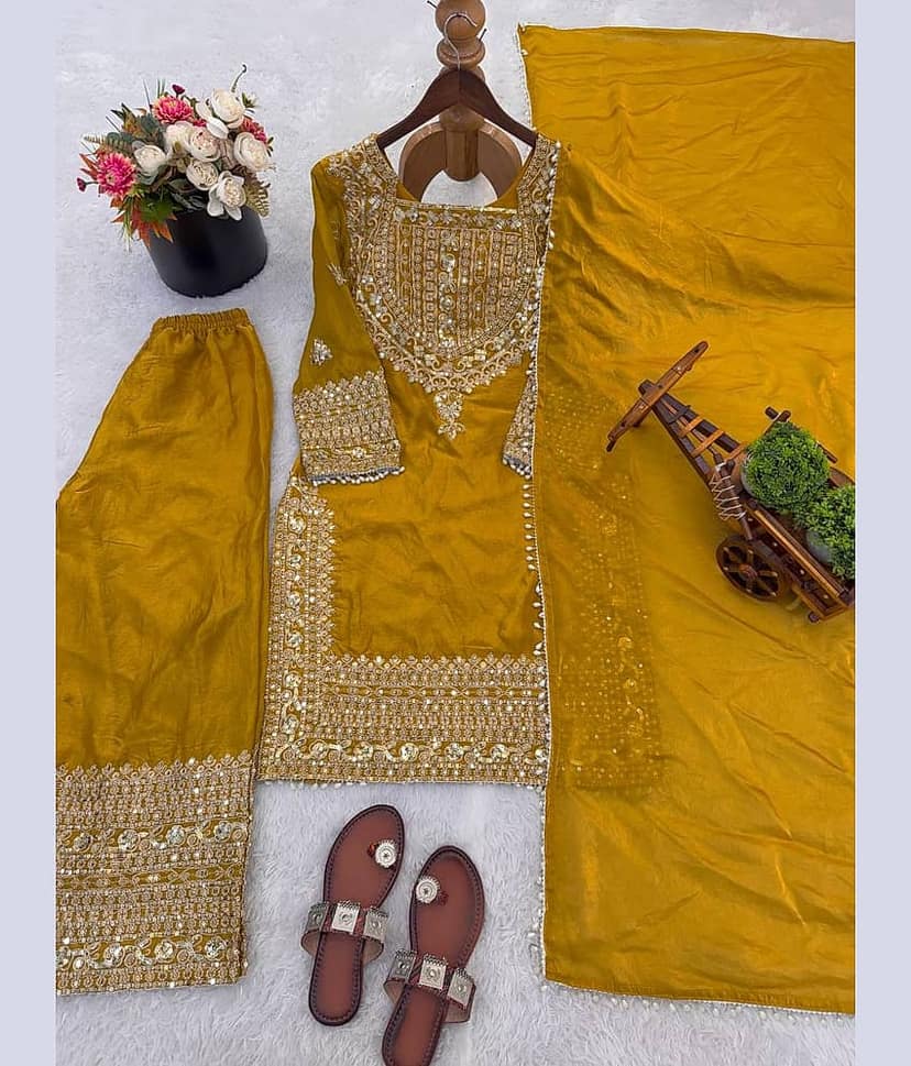 BHAGYASHRAY Women Silk Embroidered Ethnic Motifs Kurti With Patiala Salwar ( Sea Green )