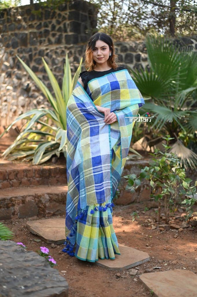 Exclusive! Pure Linen Saree in Beautiful Geometric Checks All over~Green Blue Shades view 3