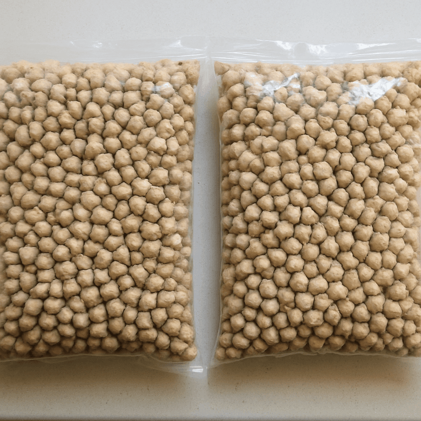 Suratiya General Store's kabuli chana (chickpeas) view 2