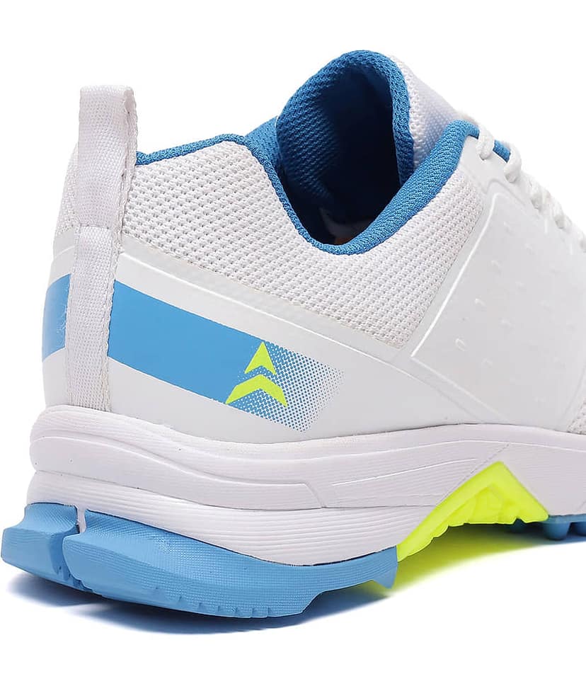 Avant Active Force White Cricket Shoes view 8