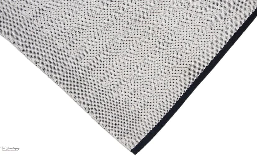Mairoli Made from 100% handwoven cotton