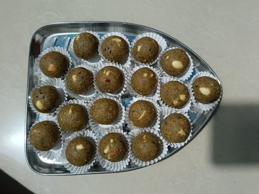 Mung Makhana Ladoo (250g) | Nutrient-Rich Traditional Sweet | Festive & Daily Snacking
