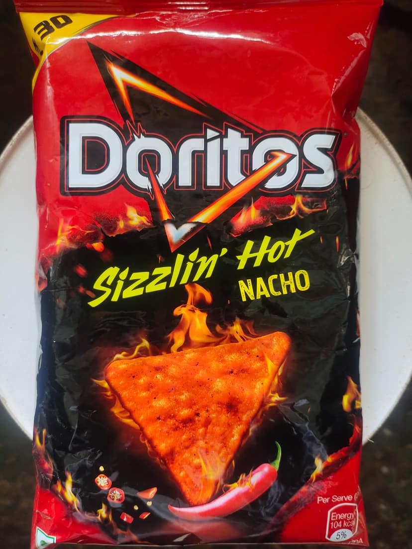 Doritos nacho sizzlin hot nacho