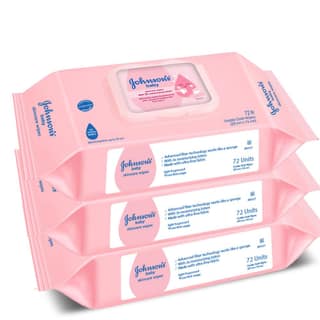 Johnson's Baby Wet Wipes | 216 Wipes (72 Wipes x 3) | Alcohol & Soap Free | Prevents Rashes & Redness | with 3X Moisturising Lotion | As Mild as Pure Water | Enriched with Glycerin | Non-Irritating Fragrance | PH Balanced | Tested by Dermatologists Johns