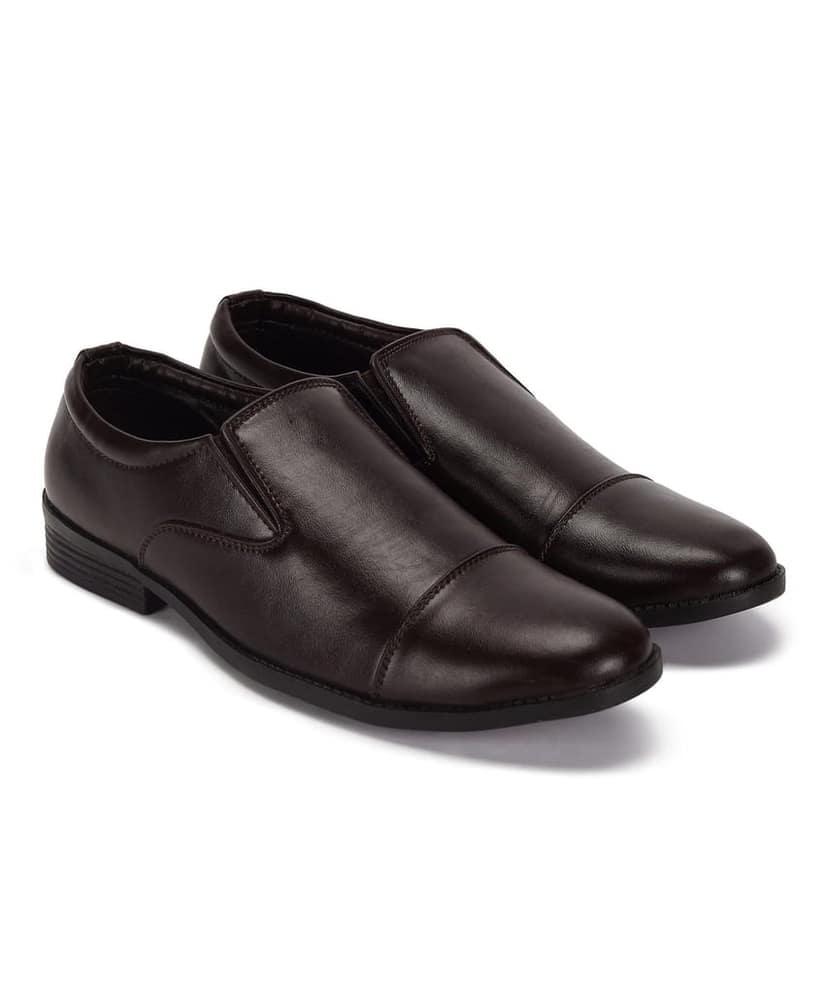 Paragon Men Formal Shoes | Smart & Sleek Design | Comfortable Sole with Cushioning | Daily & Occasion Wear view 3