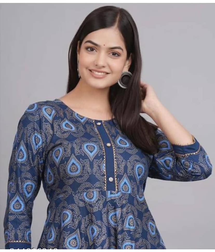 SHREE JEE FABRICS Pack of 1 Rayon Printed Anarkali Women's Kurti - ( Blue ) view 2