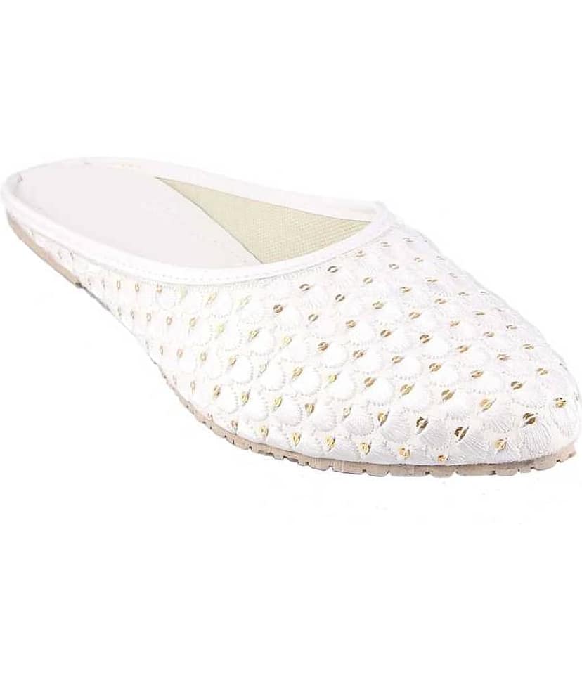 Apratim - White Women's Mules
