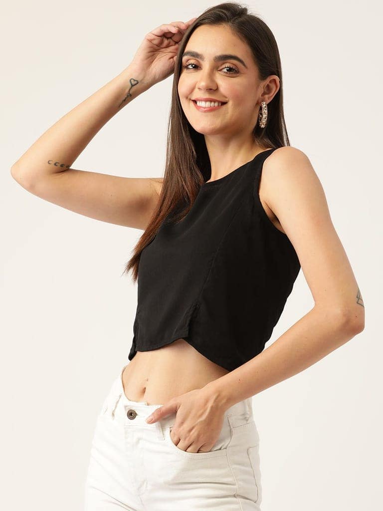 Women Black Solid Crop Top view 3