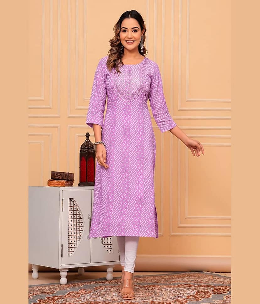 GlowWorld Cotton Printed Straight Women's Kurti - Purple ( Pack of 1 )