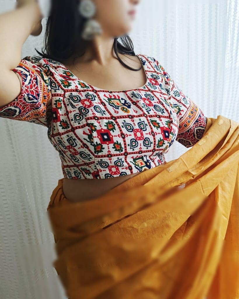 Crepe Silk Stitched Blouse White Color Patola Design-4168 view 2