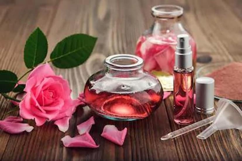 OotyMade Rose Attar Roll-On 8ml view 3
