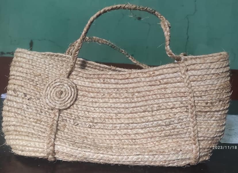 Handbag Medium view 3