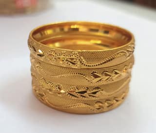 Gold Bangles Set of 4