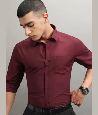 Highlander Cotton Blend Slim Fit Solids Full Sleeves Men's Casual Shirt - Burgundy ( Pack of 1 )