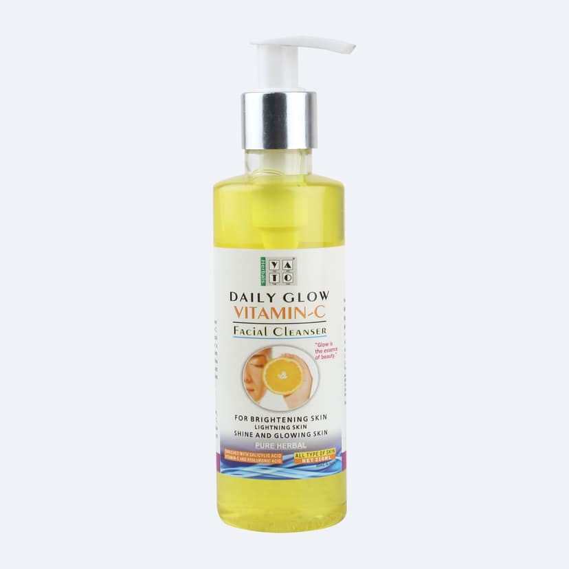YATO Herbals Vitamin C Daily Glow Face Cleanser view 3